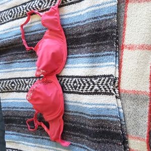 Primadonna Twist Pink Bra 32E